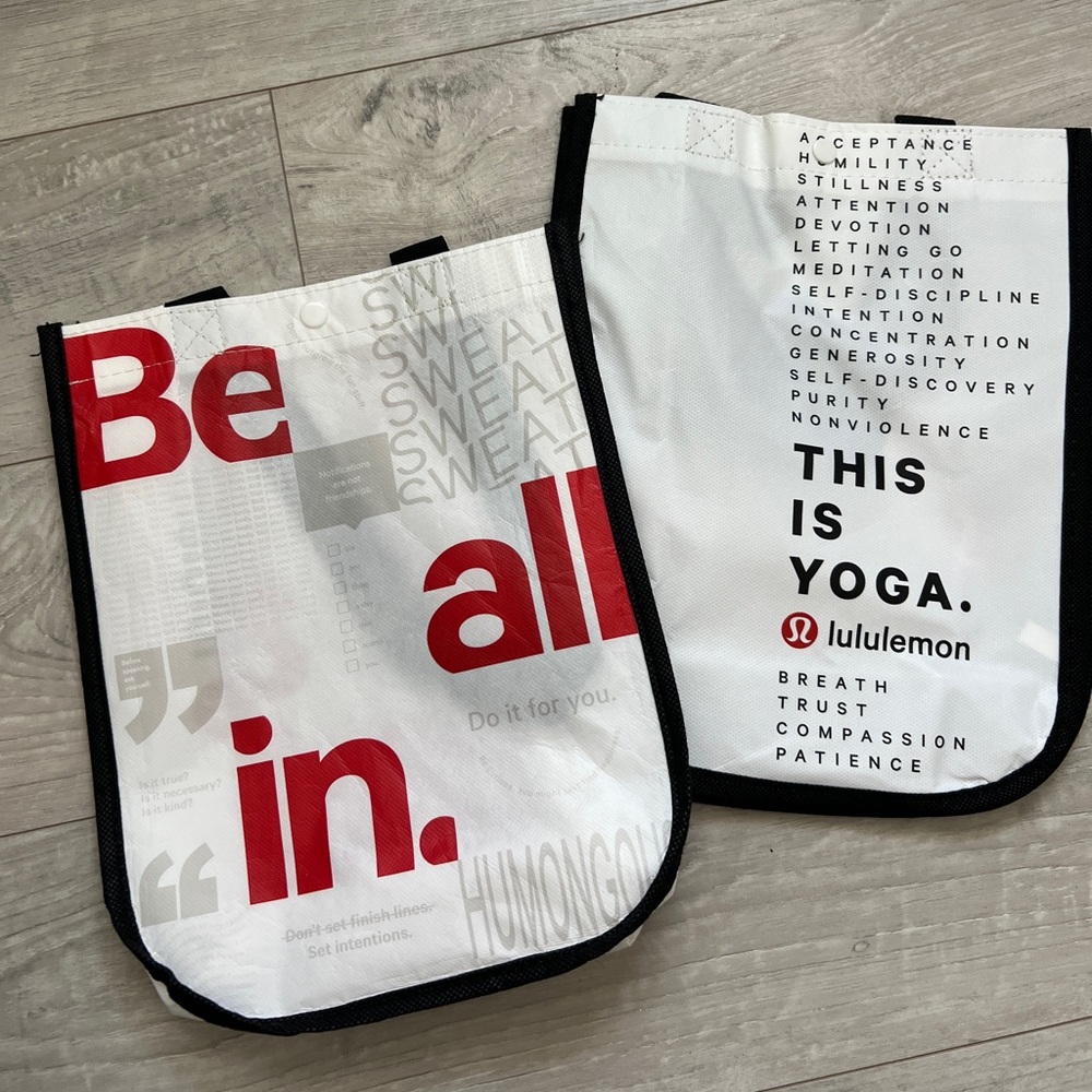 NEW set of 2  Lululemon Small Reusable Tote Bag Shopper white